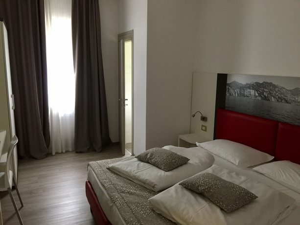 Imagen de la habitación del Hotel Casa Serena, Malcesine. Foto 7