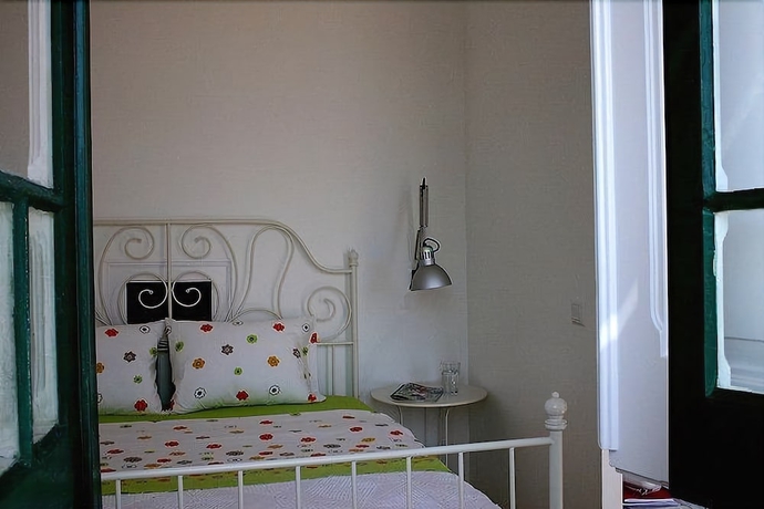 Imagen de la habitación del Hotel Casa Sesimbra. Foto 2