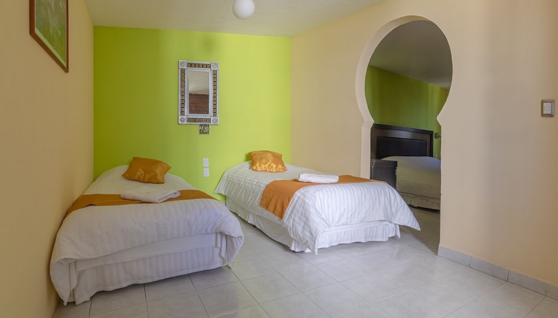 Imagen de la habitación del Hotel Casa Shalom. Foto 10