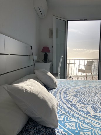 Imagen de la habitación del Hotel Casa Sofia, Sant'Angelo. Foto 9