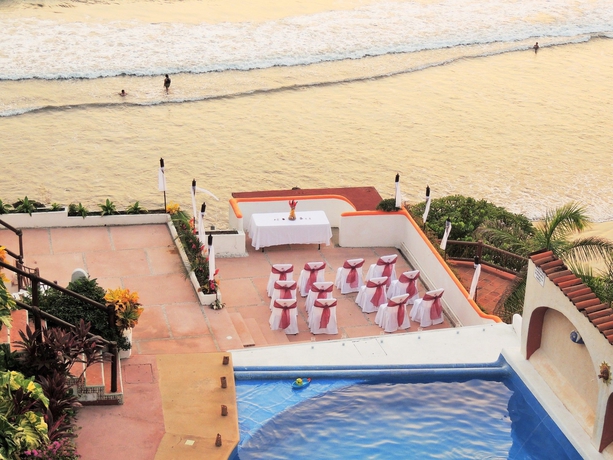 Imagen de los exteriores del Hotel Casa Sun and Moon. Foto 6