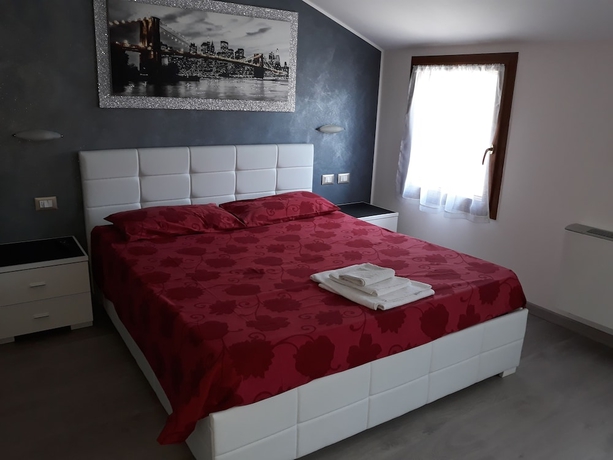 Imagen de la habitación del Hotel Casa Taty. Foto 6