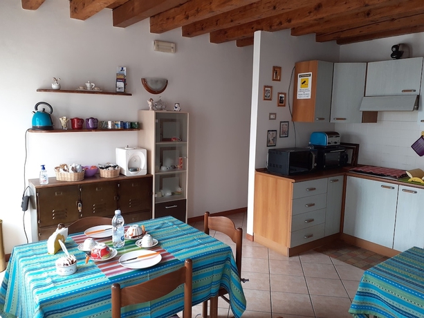 Imagen del bar/restaurante del Hotel Casa Taty. Foto 4