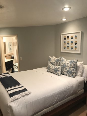 Imagen de la habitación del Hotel Casa Tropicana. Foto 18