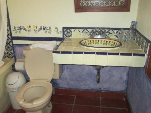 Imagen de la habitación del Hotel Casa Tsaya Colonial. Foto 6