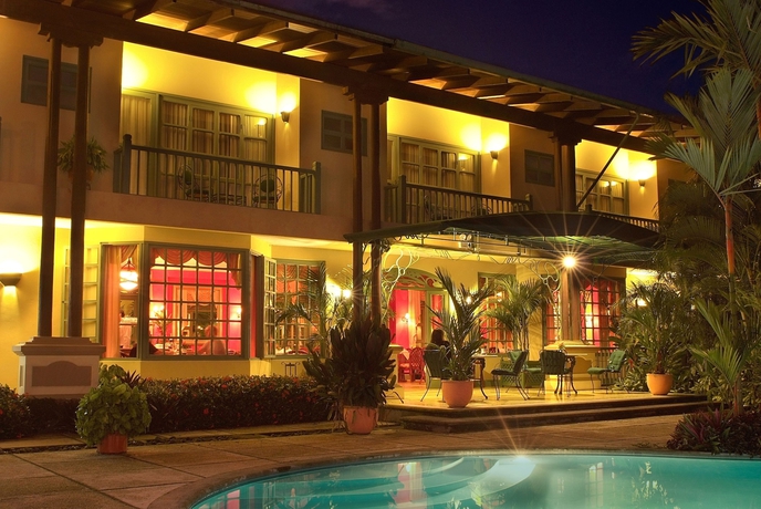 Imagen de la piscina del Hotel Casa Turire. Foto 18