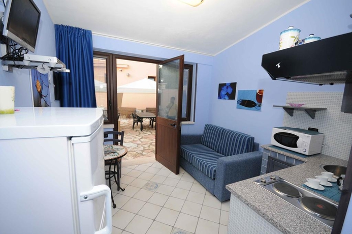 Imagen general del Hotel Casa Vacanze La Torre Del Sole. Foto 12
