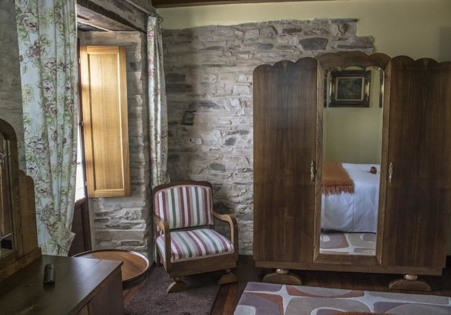Imagen de la habitación del Hotel Casa Valraiña. Foto 14