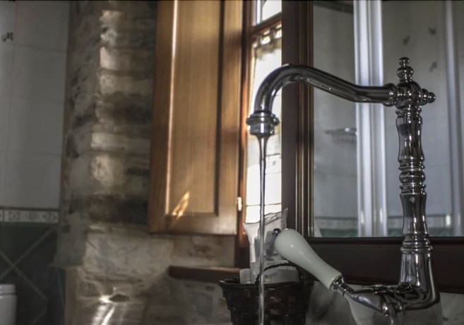 Imagen de la habitación del Hotel Casa Valraiña. Foto 18