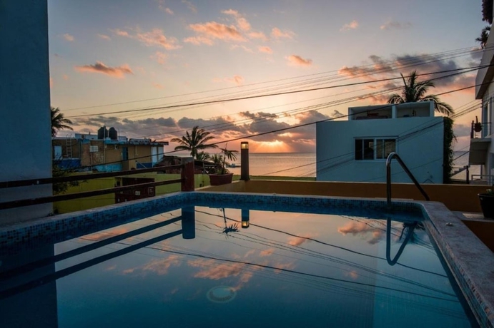 Imagen general del Hotel Casa Velero Puerto Morelos. Foto 1