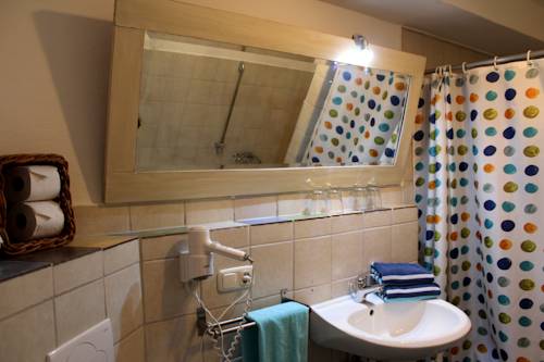Imagen de la habitación del Hotel Casa Verde, Tr&eacute;veris. Foto 5
