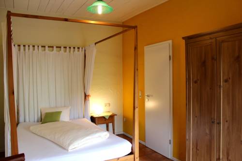 Imagen de la habitación del Hotel Casa Verde, Tr&eacute;veris. Foto 9
