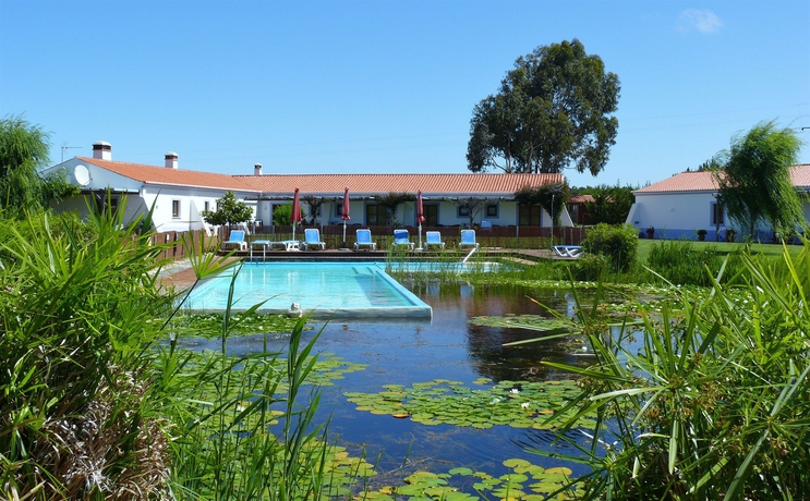 Imagen de la piscina del Hotel Casa Vicentina. Foto 13