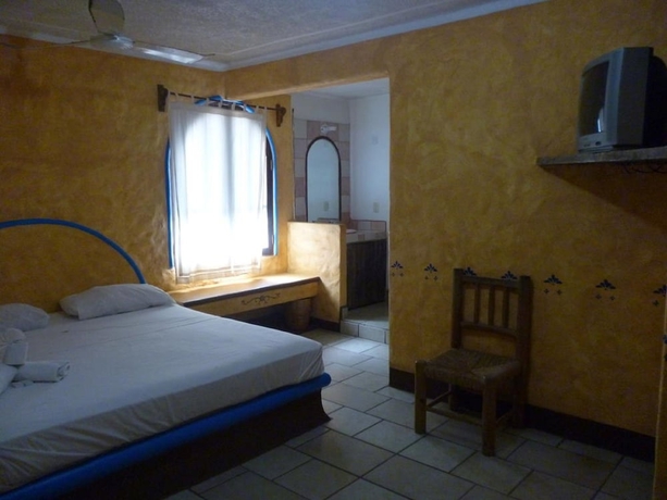 Imagen de la habitación del Hotel Casa Vieja, Puerto Escondido. Foto 4
