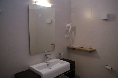 Imagen de la habitación del Hotel Casa Vigolana Natural Garn&igrave;. Foto 7