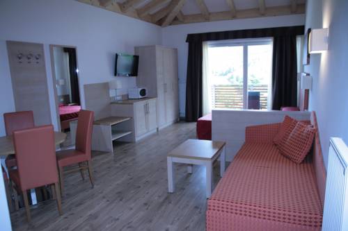 Imagen de la habitación del Hotel Casa Vigolana Natural Garn&igrave;. Foto 9