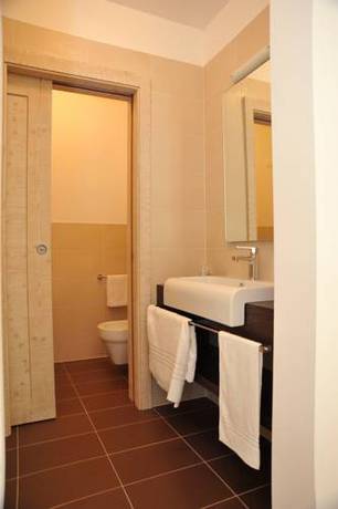 Imagen de la habitación del Hotel Casa Vigolana Natural Garn&igrave;. Foto 13