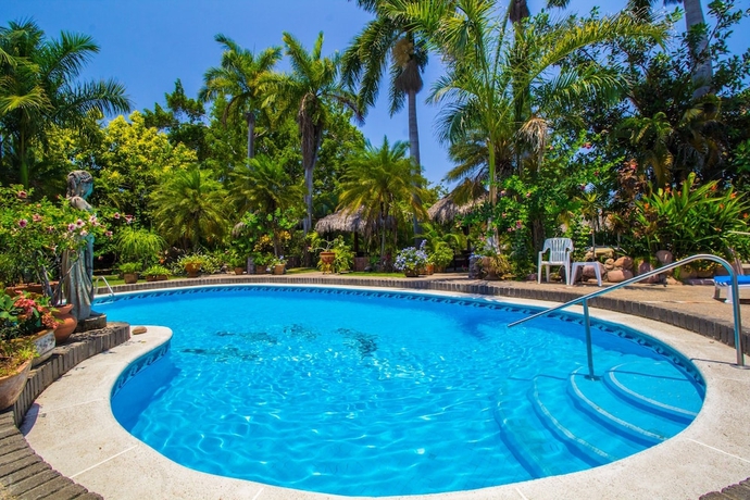 Imagen de la piscina del Hotel Casa Virgilios Bandb. Foto 19