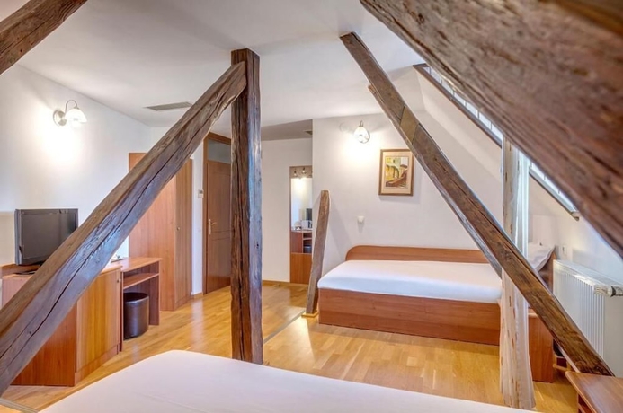 Imagen de la habitación del Hotel Casa Weidner Sibiu. Foto 9