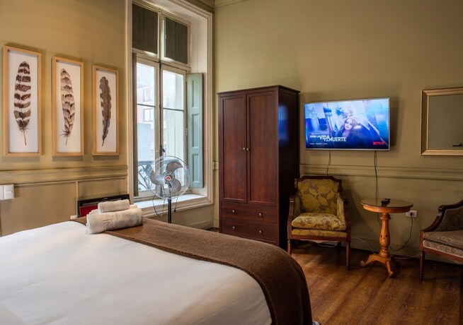 Imagen de la habitación del Hotel Casa Zañartu. Foto 17