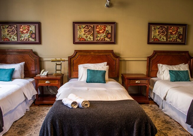 Imagen de la habitación del Hotel Casa Zañartu. Foto 21