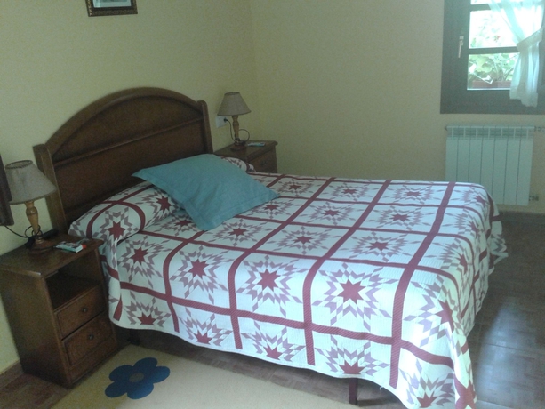 Imagen de la habitación del Hotel Casa de Aldea Ruiloba. Foto 5