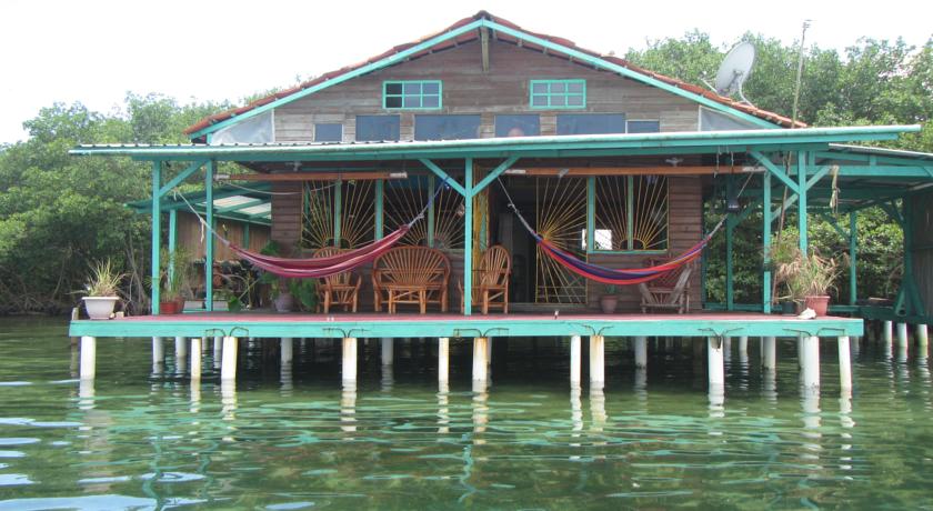 Imagen general del Hotel Casa de Bambu. Foto 1