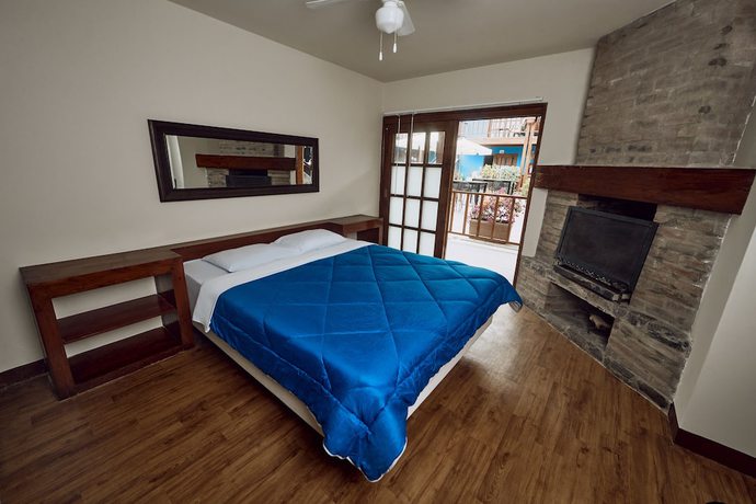 Imagen de la habitación del Hotel Casa de CampoandBungalows. Foto 7
