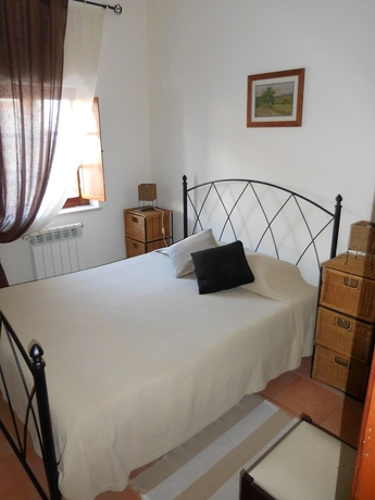 Imagen de la habitación del Hotel Casa de H&oacute;spedes Celeste. Foto 10