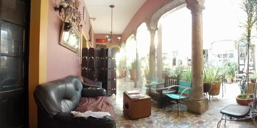 Imagen general del Hotel Casa de Hu&eacute;spedes Libertad By Rotamundos. Foto 2