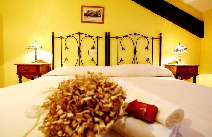 Imagen de la habitación del Hotel Casa de Indianos Don Tomas. Foto 6