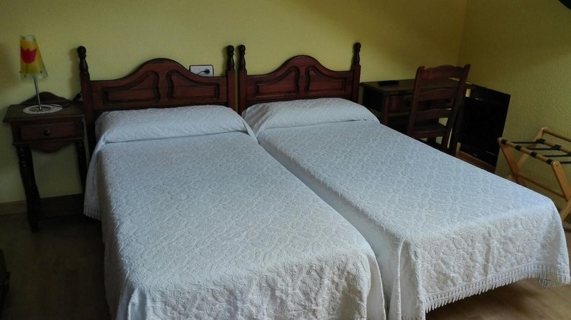 Imagen de la habitación del Hotel Casa de Indianos Don Tomas. Foto 13