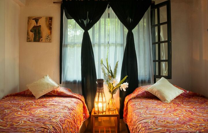 Imagen de la habitación del Hotel Casa de Piedra, Yaguira. Foto 15