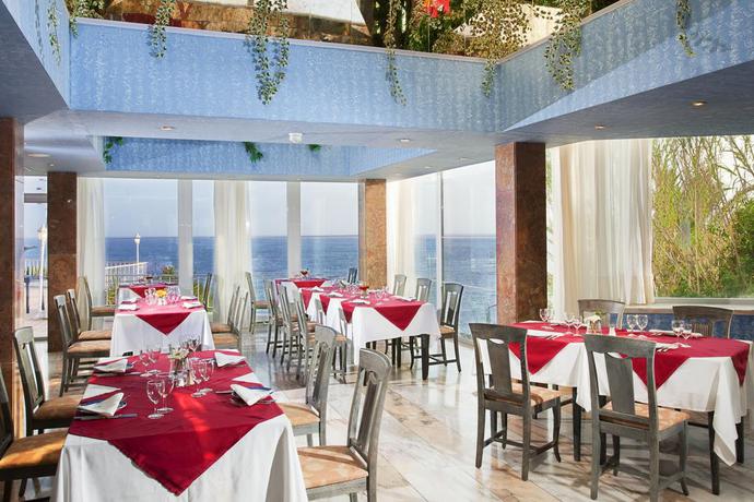 Imagen del bar/restaurante del Hotel Casa de Sada Algarve Beach Resort, Curio Collection by Hilton. Foto 4