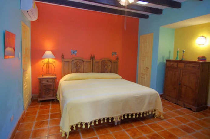 Imagen de la habitación del Hotel Casa de la Noche. Foto 7