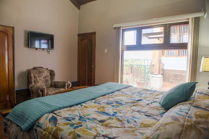 Imagen de la habitación del Hotel Casa de las Fuentes. Foto 11