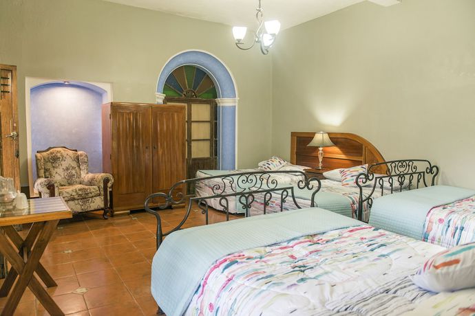 Imagen de la habitación del Hotel Casa de las Fuentes. Foto 15