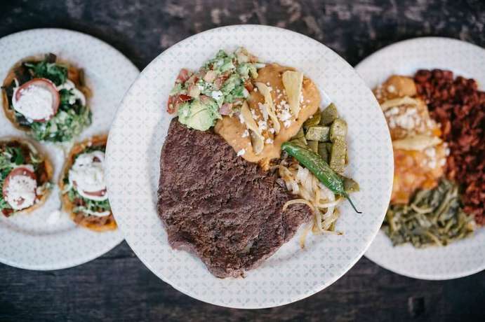 Imagen del bar/restaurante del Hotel Casa de los Angeles. Foto 5