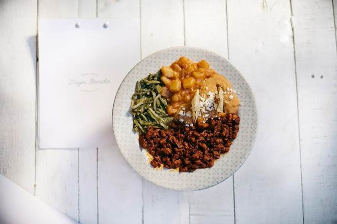 Imagen del bar/restaurante del Hotel Casa de los Angeles. Foto 7