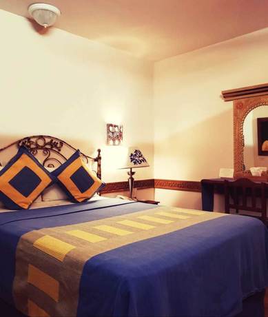 Imagen de la habitación del Hotel Casa de los Frailes. Foto 4