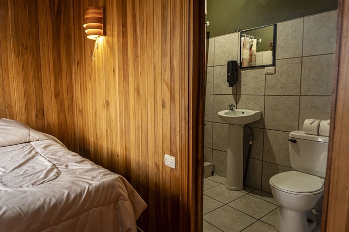 Imagen de la habitación del Hotel Casa del Carmen. Foto 9