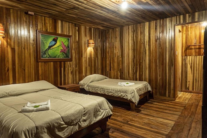 Imagen de la habitación del Hotel Casa del Carmen. Foto 11