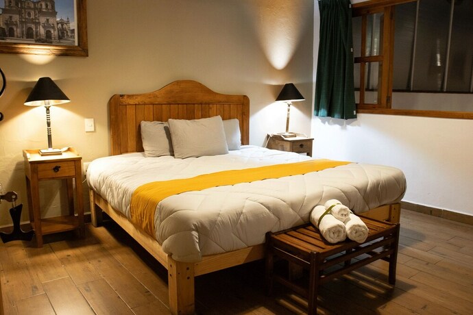 Imagen de la habitación del Hotel Casa del Fraile. Foto 20