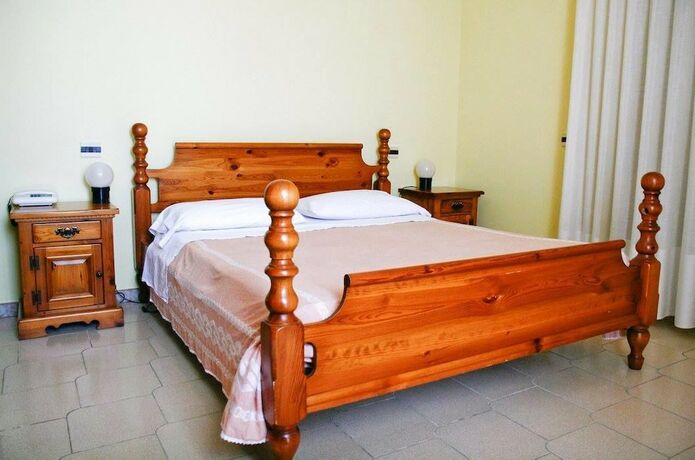 Imagen de la habitación del Hotel Casa del Gourmet, Siderno. Foto 19