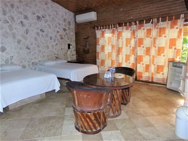 Imagen de la habitación del Hotel Casa del Lirio Diamante. Foto 19