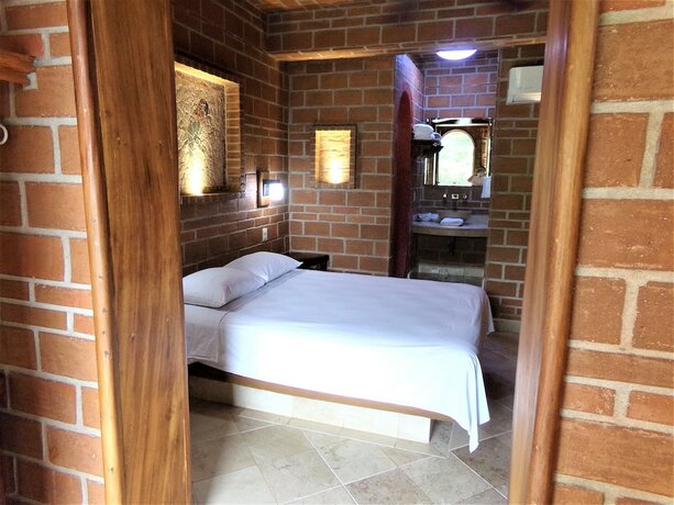 Imagen de la habitación del Hotel Casa del Lirio Diamante. Foto 20