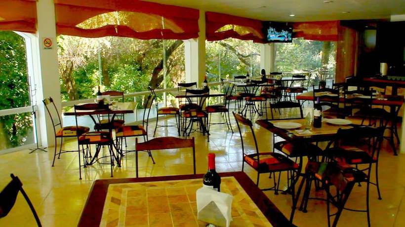 Imagen del bar/restaurante del Hotel Casa del Rio, Santa Isabel Cholula. Foto 5