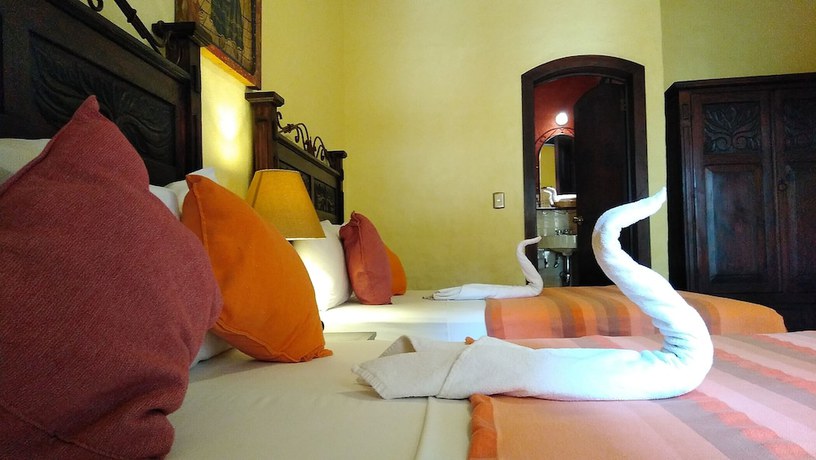 Imagen de la habitación del Hotel Casa del S&oacute;tano. Foto 16