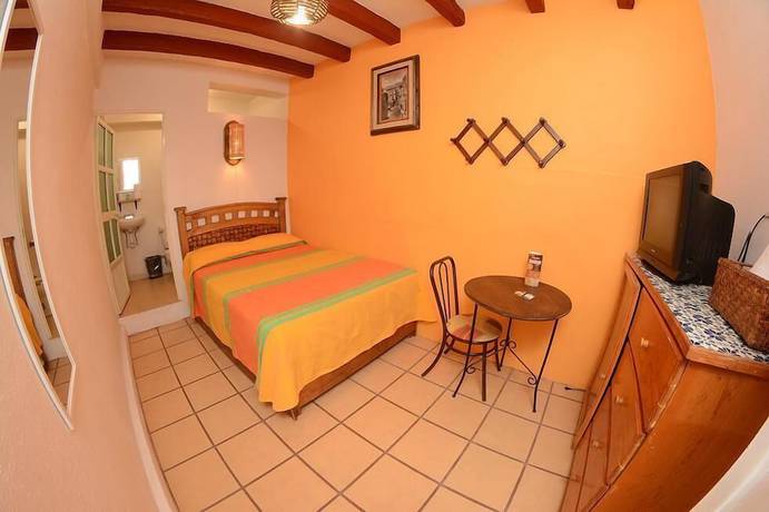 Imagen de la habitación del Hotel Casa del Sol, Guanajuato. Foto 7