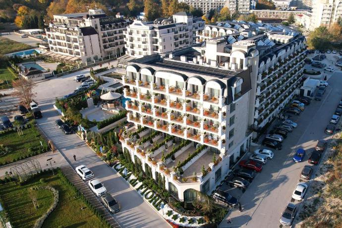 Imagen de los exteriores del Hotel Casa di Fiore SPA and Medical. Foto 11